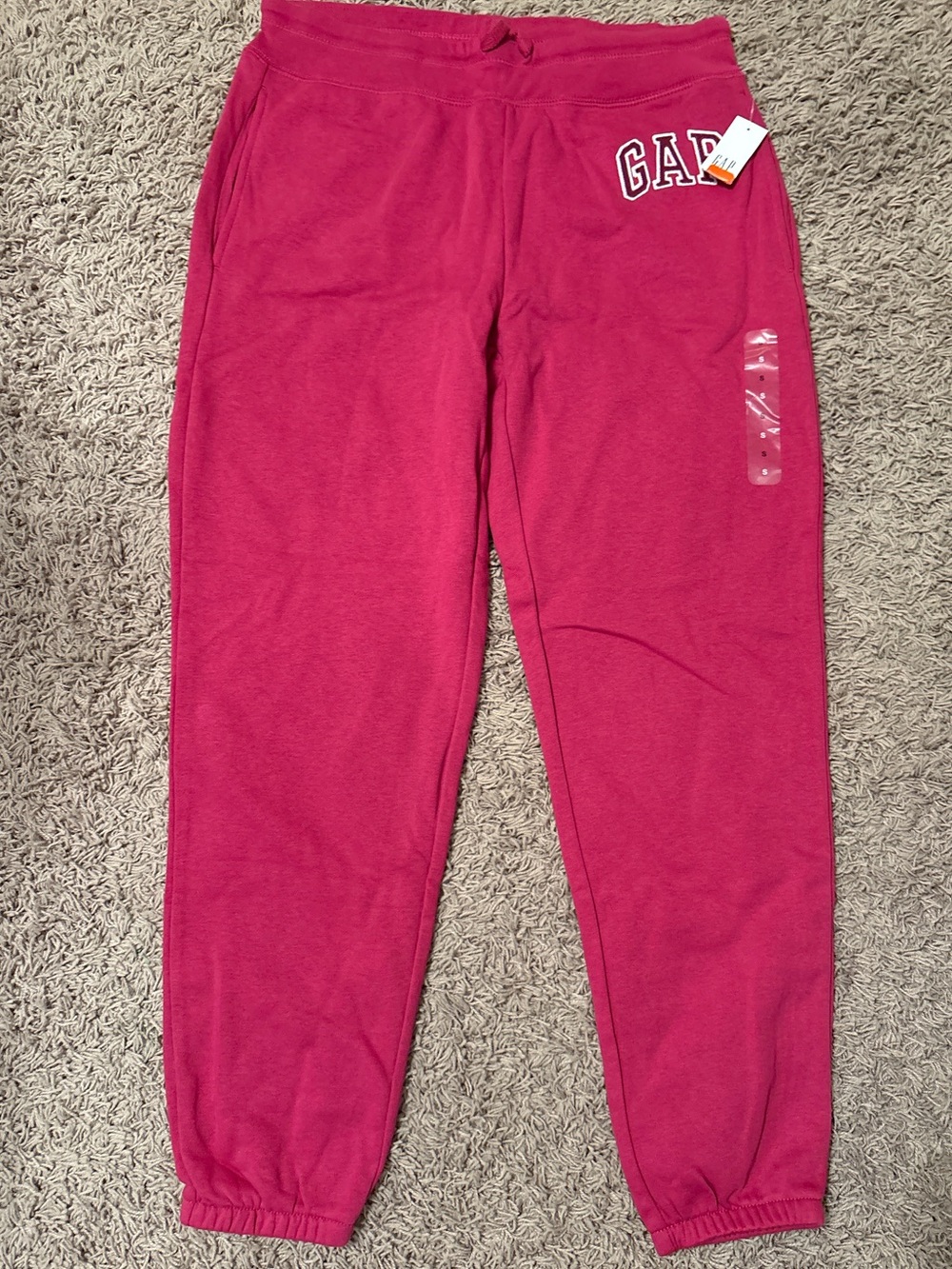 GAP Women’s Fleece Joggers - Bright Pink